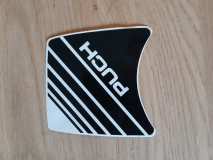 Puch Rider Macho 2-Speed koplampspoiler sticker zwart/wit