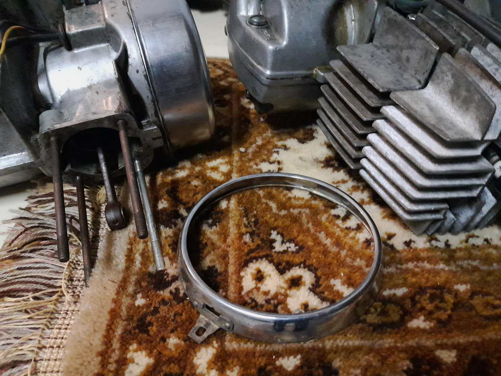 Puch Maxi koplampring gebruikt