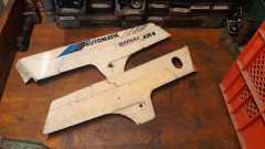 Tomos witte metalen kappenset