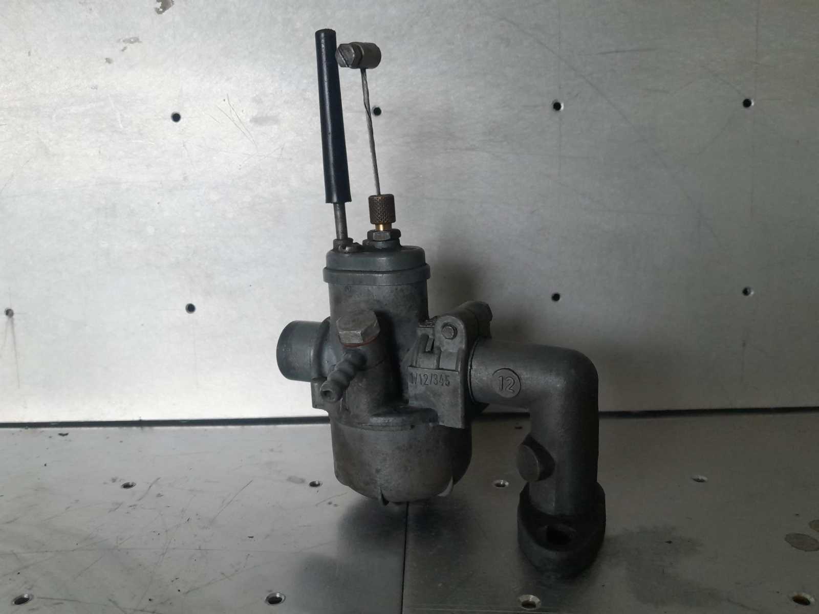 Puch Maxi Bing 12mm met 12mm spruitstuk
