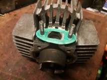 Originele bromfietscilinder met vergrote inlaat 49cc