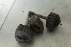 Puch Maxi N zijkapbouten grijs origineel 3 x 