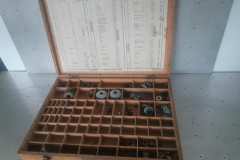 Bing carburateur onderdelenkist 2 stuks