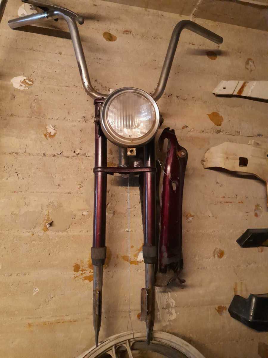 Puch Maxi Nostalgie 1e lak (Bruin) voorvork met achterbrug
