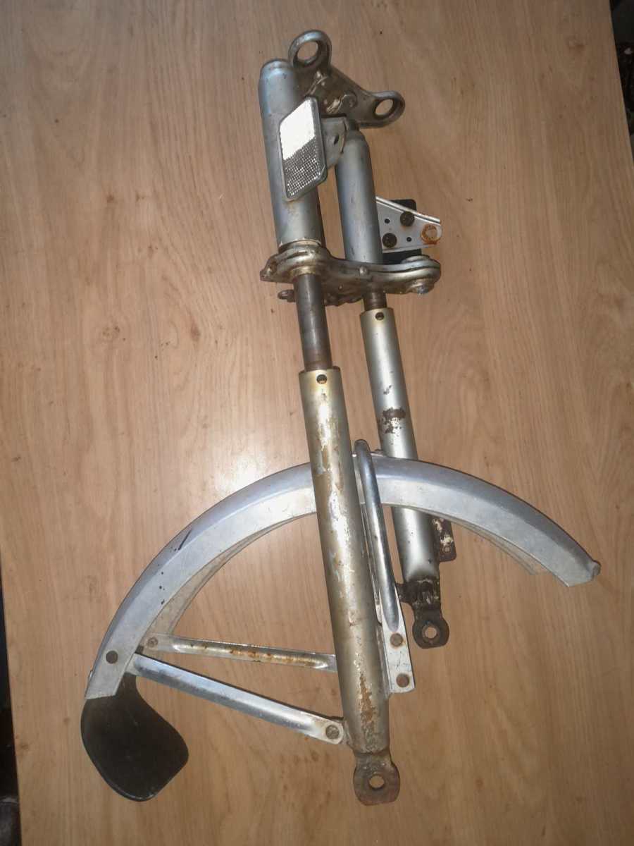 Puch Maxi X40 voorvork en spatbord