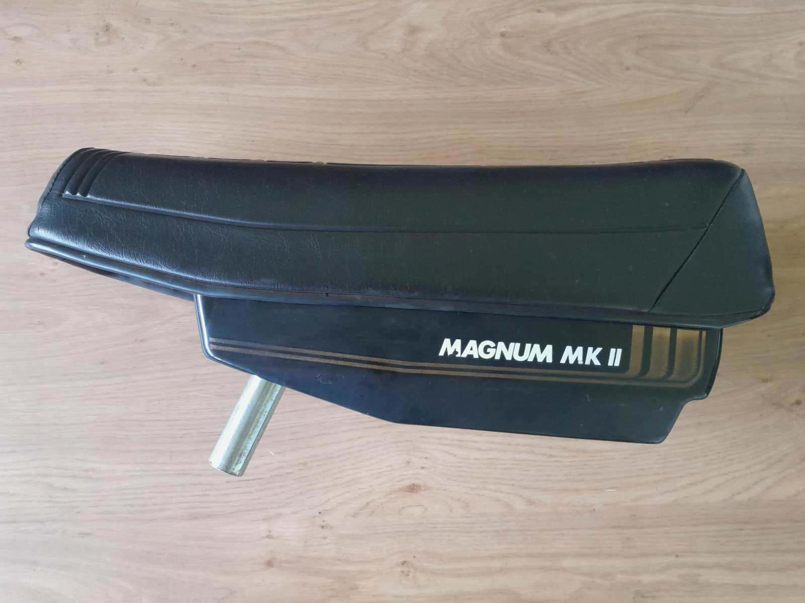 Puch Maxi Royal / MKII Magnum zadel