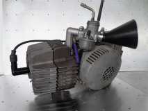 Puch Maxi 4 gelagerd aangepast motorblok
