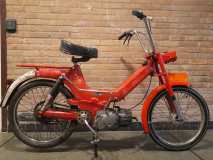 Originele Puch Maxi City 25 op geldig blauw kenteken.