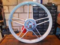 Puch Maxi voorwiel sterwiel wit 17 inch